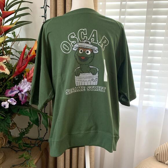 GU (Uniqlo) Sesame Street Oscar the Grouch Half Sleeve Sweat Look T-shirt Green - Picture 6 of 13